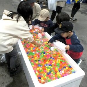 スーパーボールすくい