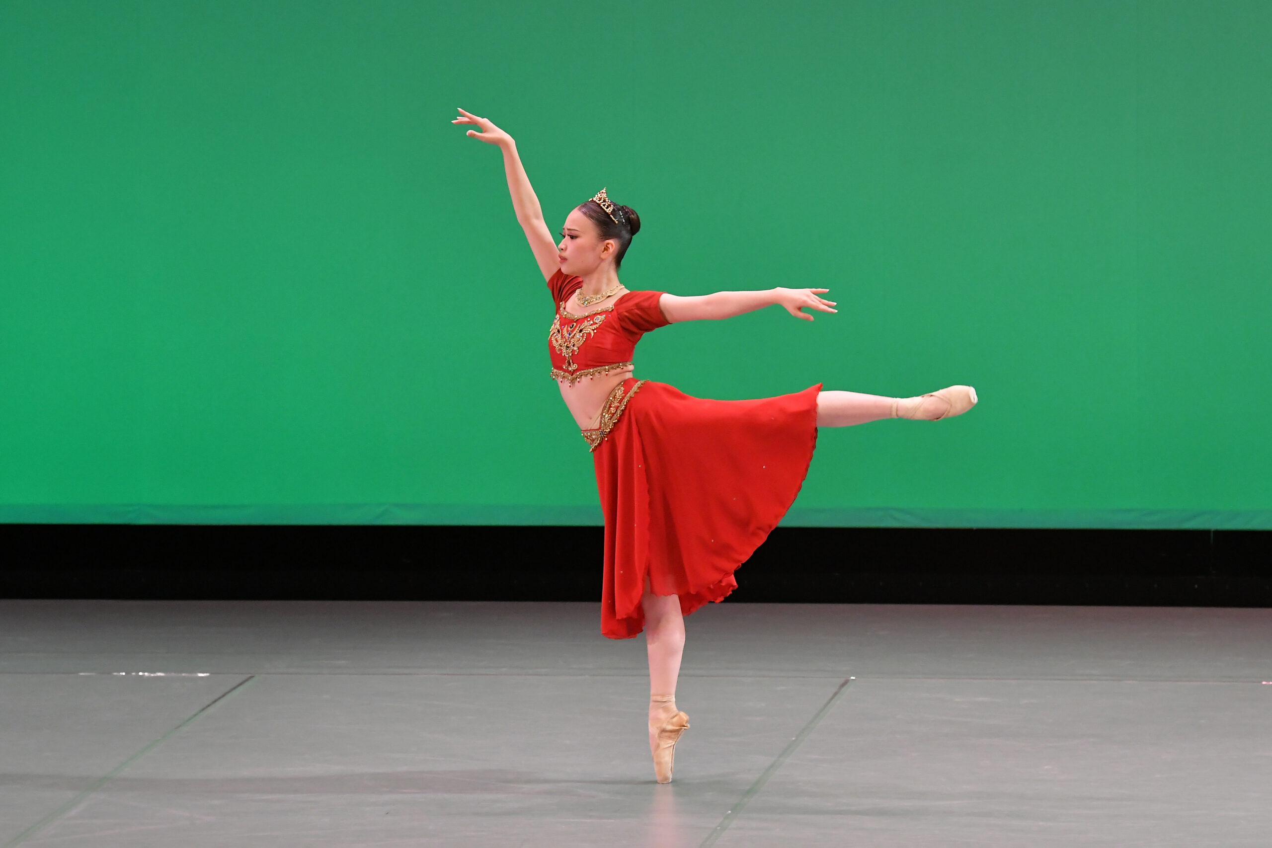 ジュニア１部 女性 第2位　大崎礼愛「バヤデルカよりガムザッティのVa」 1009-66　撮影：古都栄二（テス大阪）