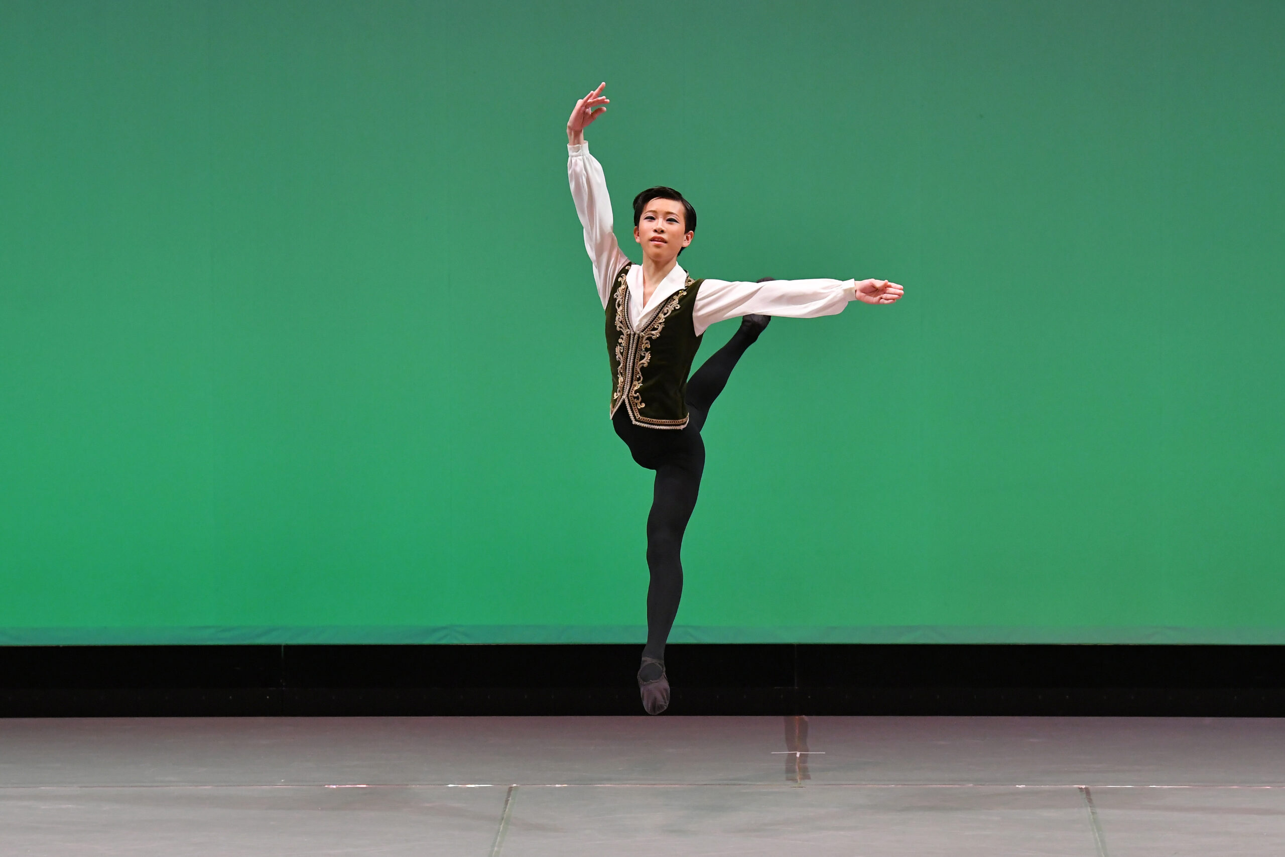 ジュニア１部 男性 第3位　塚本駿世「サタネラより男性のVa」 5007-53　撮影：古都栄二（テス大阪）